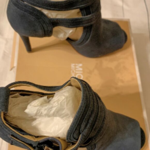 MICHAEL MICHAEL KORS Blaze Suede Open-Toe Bootie Size 9 M in Admiral Blue - Picture 5 of 8